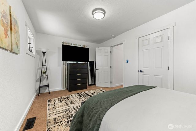 6810 Fawcett Avenue, Tacoma, WA 98408