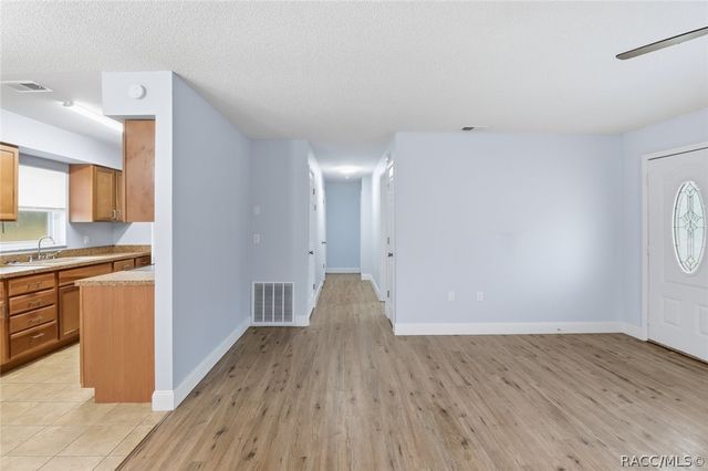 2951 N Carleen Terrace, Crystal River, FL 34428