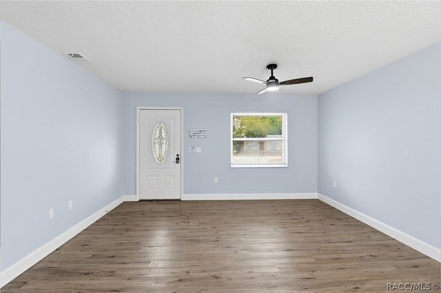 2951 N Carleen Terrace, Crystal River, FL 34428