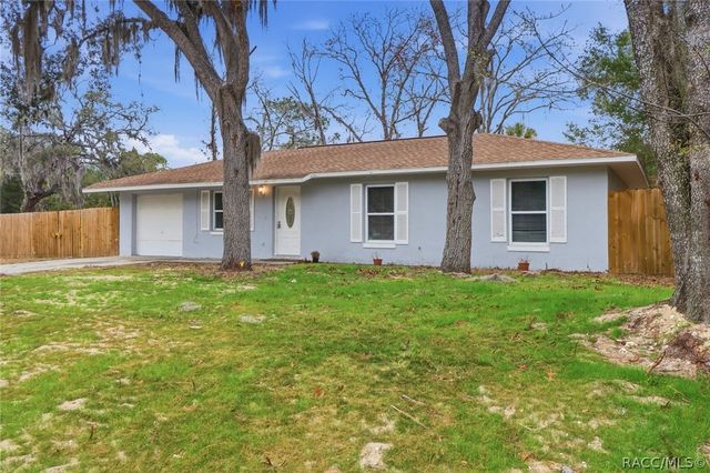 2951 N Carleen Terrace, Crystal River, FL 34428