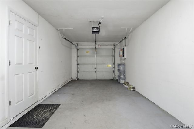 2951 N Carleen Terrace, Crystal River, FL 34428