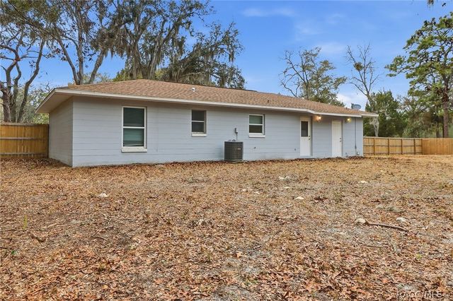 2951 N Carleen Terrace, Crystal River, FL 34428