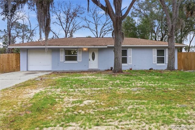 2951 N Carleen Terrace, Crystal River, FL 34428