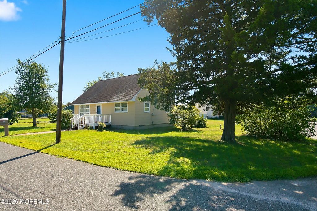 113 Kelly Avenue, West Creek, NJ 08092