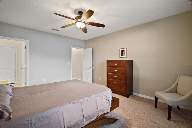 36628 GRAND ISLAND OAKS CIR, Grand Island, FL 32735