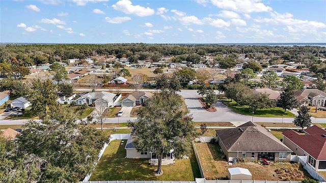 36628 GRAND ISLAND OAKS CIR, Grand Island, FL 32735