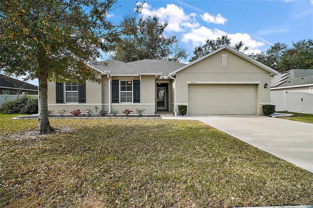 36628 GRAND ISLAND OAKS CIR, Grand Island, FL 32735