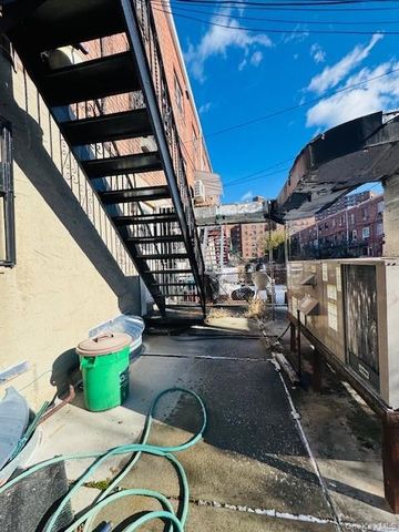 94-02 57th Avenue 1, Elmhurst, NY 11373