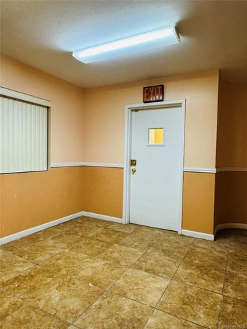 94-02 57th Avenue 1, Elmhurst, NY 11373