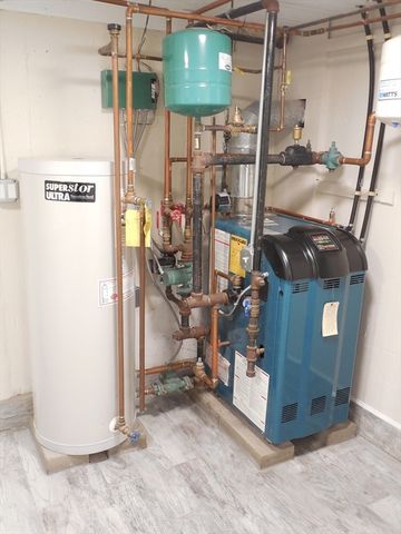 166 Totten Pond Rd, Waltham, MA 02451