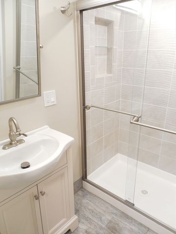 166 Totten Pond Rd, Waltham, MA 02451