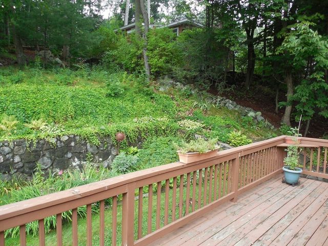166 Totten Pond Rd, Waltham, MA 02451