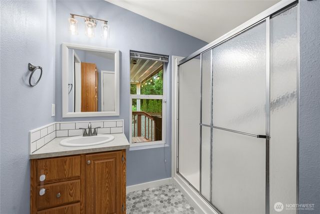 11814 4th Street E, Edgewood, WA 98372