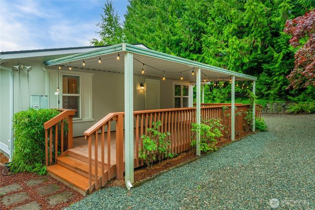 11814 4th Street E, Edgewood, WA 98372