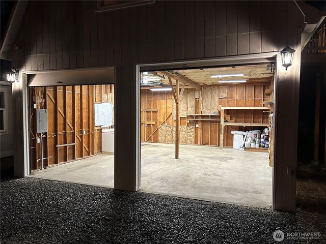 11814 4th Street E, Edgewood, WA 98372