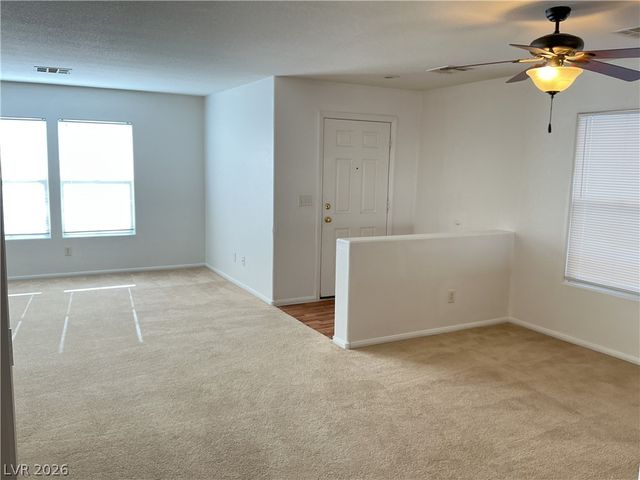 8108 Roundup Ridge Street, Las Vegas, NV 89131