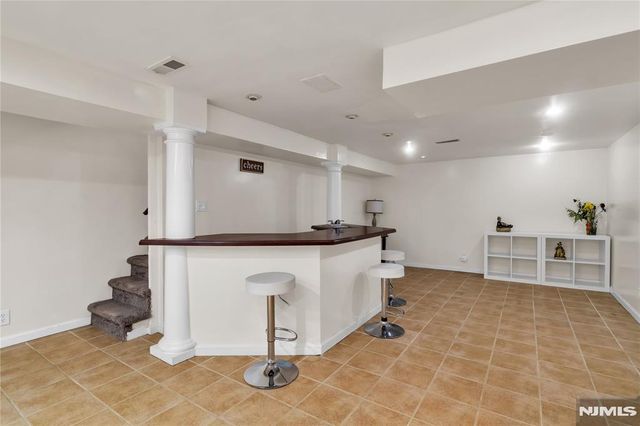 40 Merritt Avenue, Dumont, NJ 07628