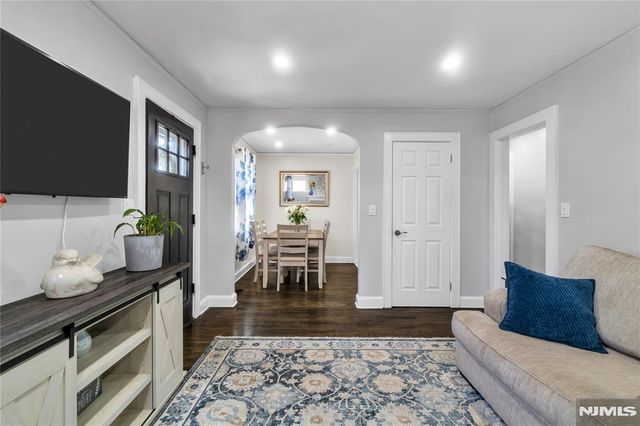 40 Merritt Avenue, Dumont, NJ 07628
