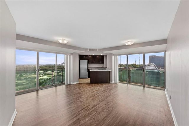 3838 Rainbow Boulevard 1402, Kansas City, KS 66103