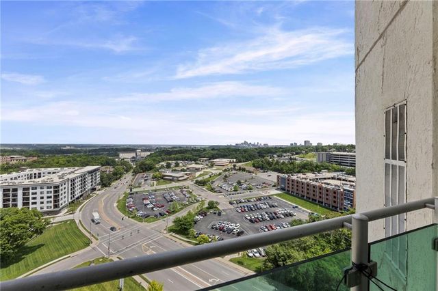 3838 Rainbow Boulevard 1402, Kansas City, KS 66103