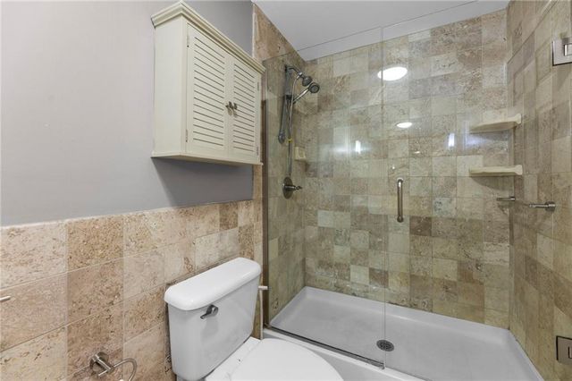 3838 Rainbow Boulevard 1402, Kansas City, KS 66103