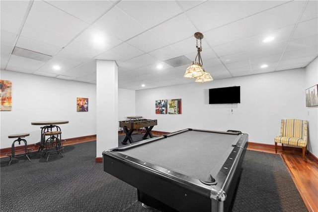3838 Rainbow Boulevard 1402, Kansas City, KS 66103