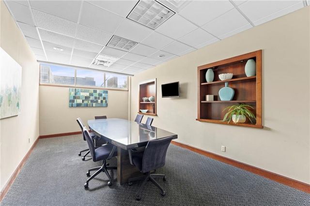 3838 Rainbow Boulevard 1402, Kansas City, KS 66103