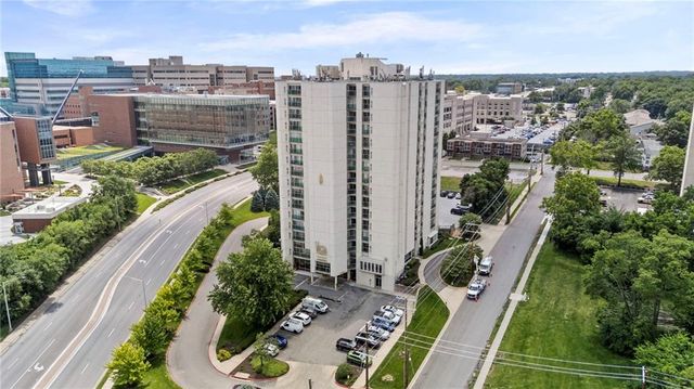 3838 Rainbow Boulevard 1402, Kansas City, KS 66103