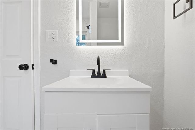 190 Payton Place Road, Lumber Bridge, NC 28357