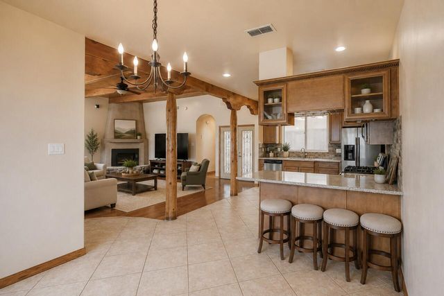 2419 Jerry Road SW, Albuquerque, NM 87105