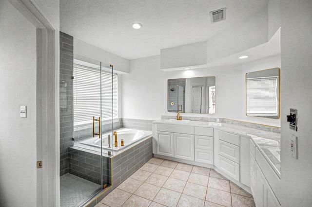 20731 Maple Village Drive, Cypress, TX 77433