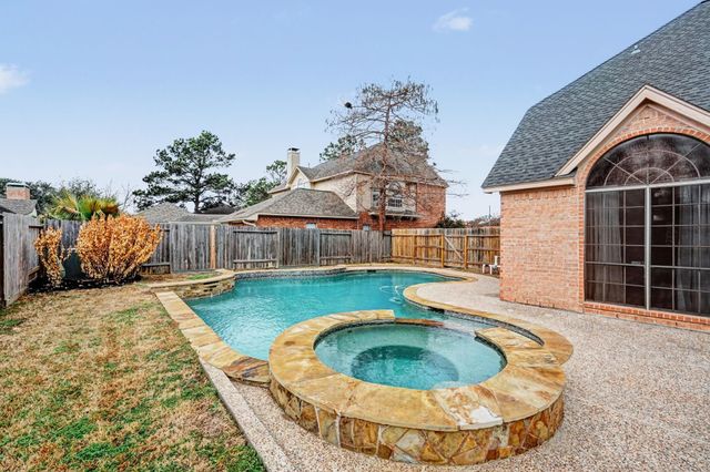 20731 Maple Village Drive, Cypress, TX 77433