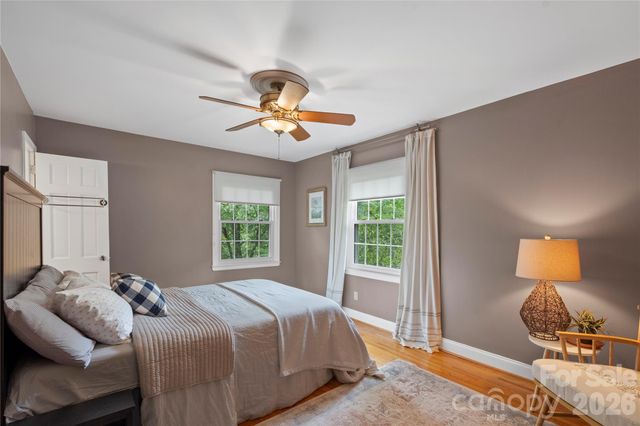 1800 Lumarka Drive, Charlotte, NC 28212