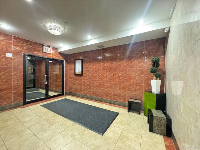 3749 81st Street 3A, Jackson Heights, NY 11372