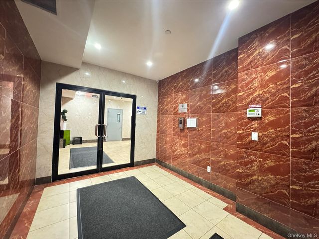 3749 81st Street 3A, Jackson Heights, NY 11372