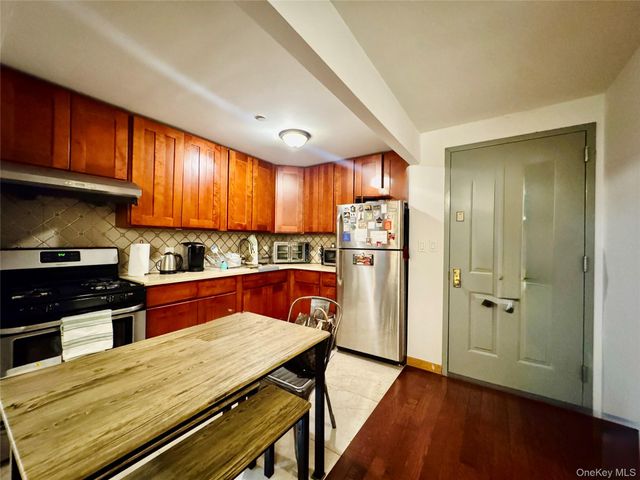 3749 81st Street 3A, Jackson Heights, NY 11372