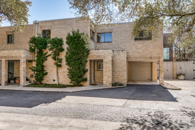 8123 N New Braunfels Ave Apt F, San Antonio, TX 78209