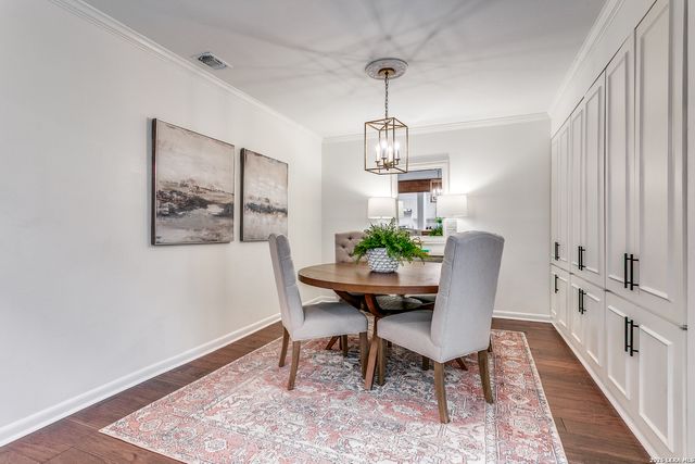 8123 N New Braunfels Ave Apt F, San Antonio, TX 78209