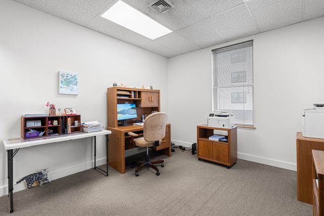 1074 Massachusetts Ave, Arlington, MA 02476