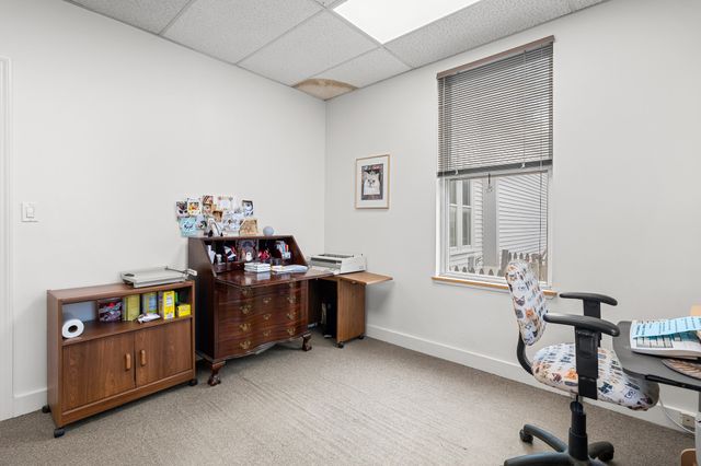 1074 Massachusetts Ave, Arlington, MA 02476
