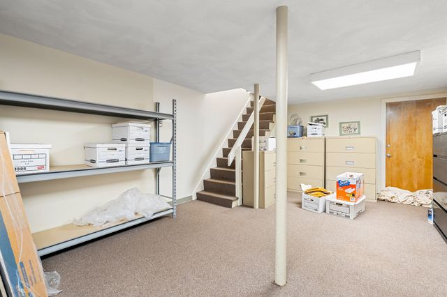 1074 Massachusetts Ave, Arlington, MA 02476