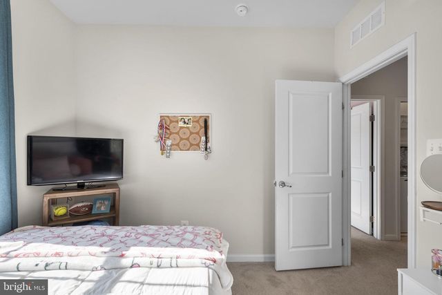 1849 WIND GATE RD, Baltimore, MD 21227