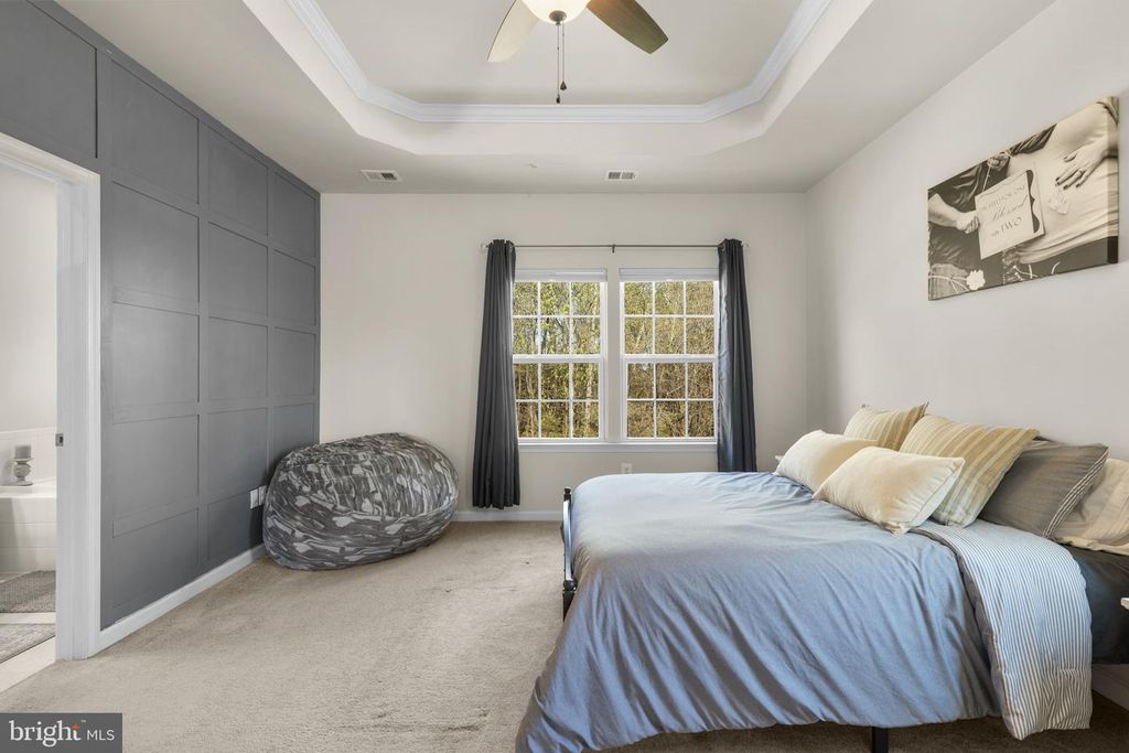 Image 18 of property listing at 1849 WIND GATE RD, Baltimore, MD 21227