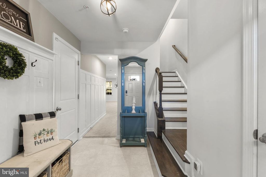 Image 2 of property listing at 1849 WIND GATE RD, Baltimore, MD 21227