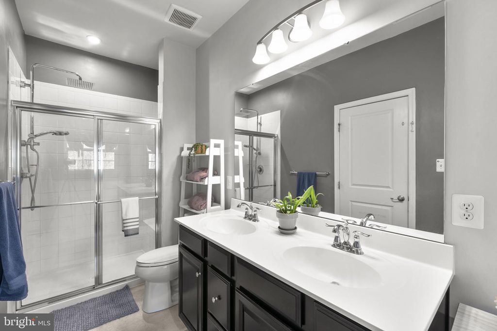 Image 24 of property listing at 1849 WIND GATE RD, Baltimore, MD 21227