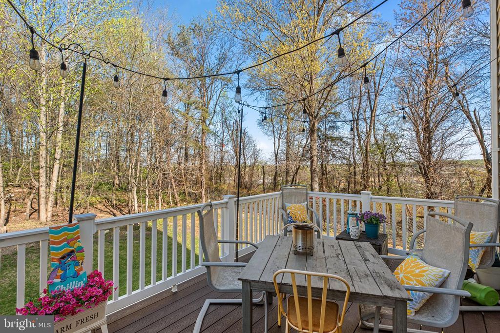 Image 38 of property listing at 1849 WIND GATE RD, Baltimore, MD 21227