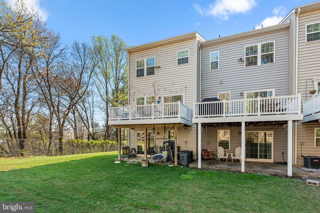 Image 42 of property listing at 1849 WIND GATE RD, Baltimore, MD 21227