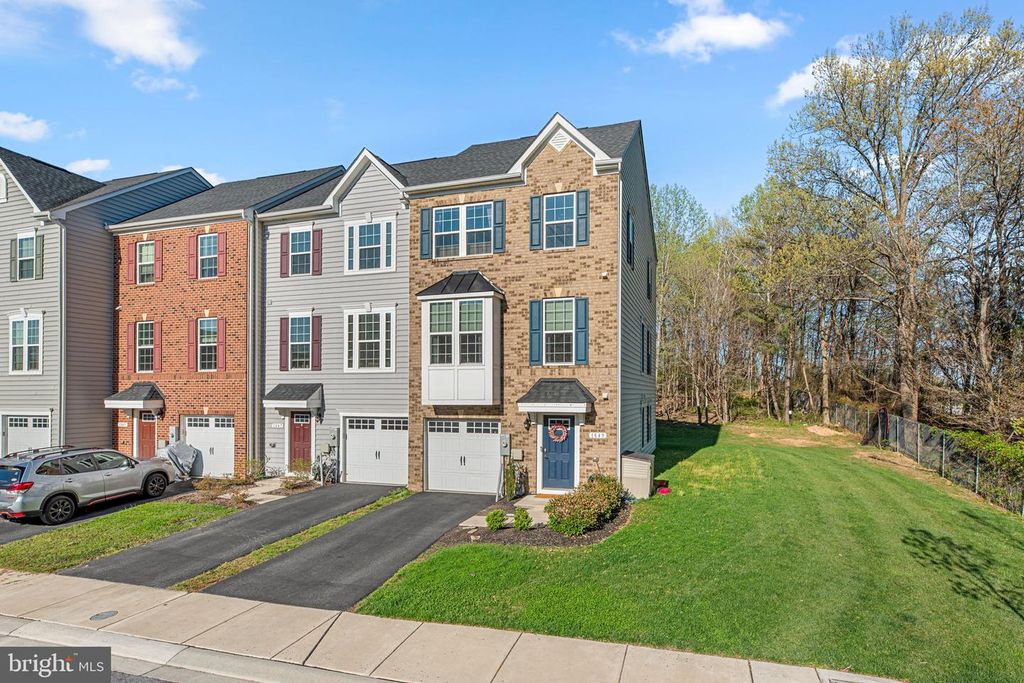 Image 44 of property listing at 1849 WIND GATE RD, Baltimore, MD 21227