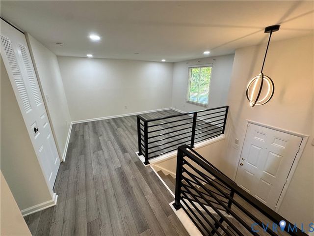 5266 Hallmark Dr, North Chesterfield, VA 23234