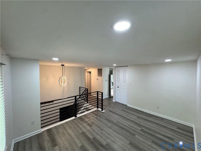 5266 Hallmark Dr, North Chesterfield, VA 23234